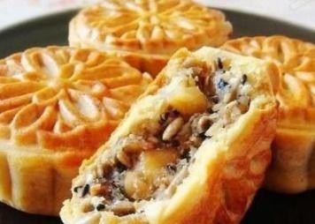 五仁月饼制作视频,传统美味，一招掌握